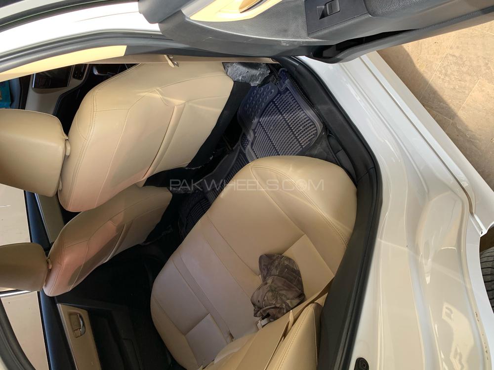 Toyota Corolla 2019 for Sale in Hyderabad Toyota Corolla 2019 for Sale in Hyderabad Image-6