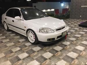 ہونڈا سوک - 2000