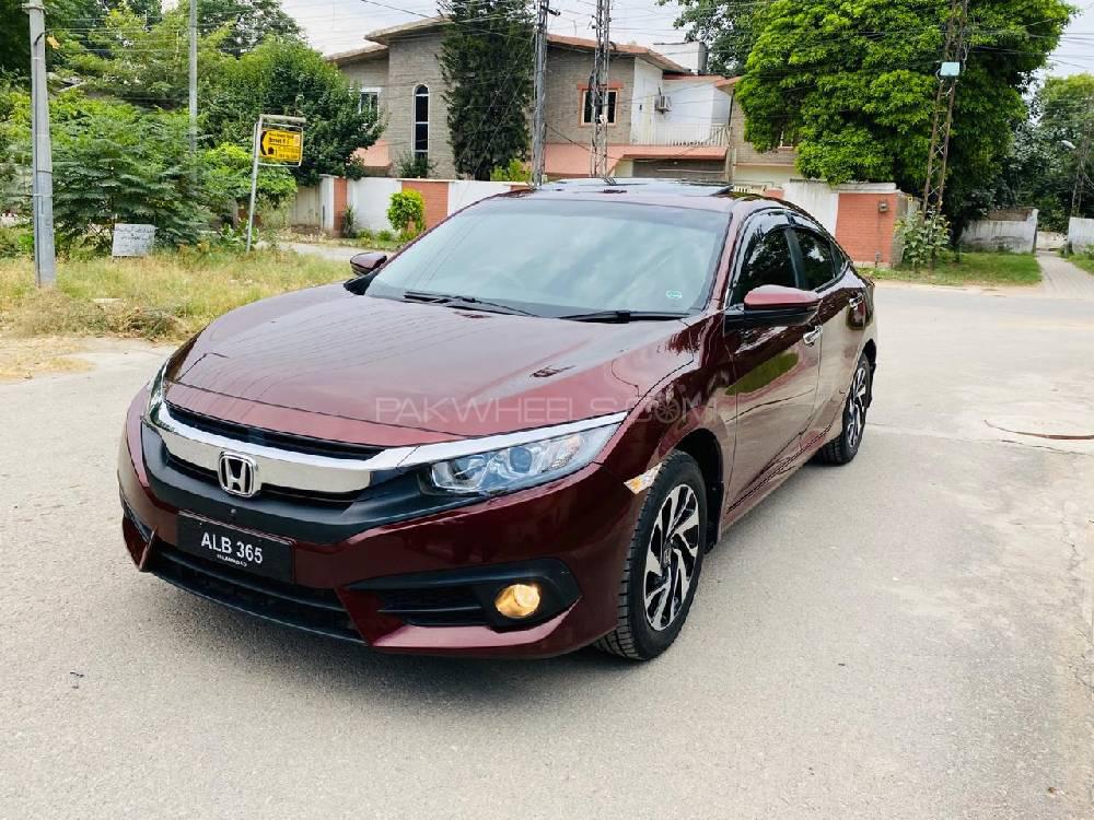Honda Civic 2018 for Sale in Peshawar Image-1