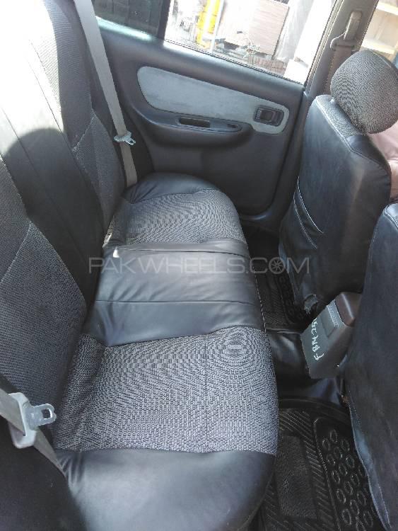 Nissan Sunny 2001 for Sale in Jaranwala Nissan Sunny 2001 for Sale in Jaranwala Image-14
