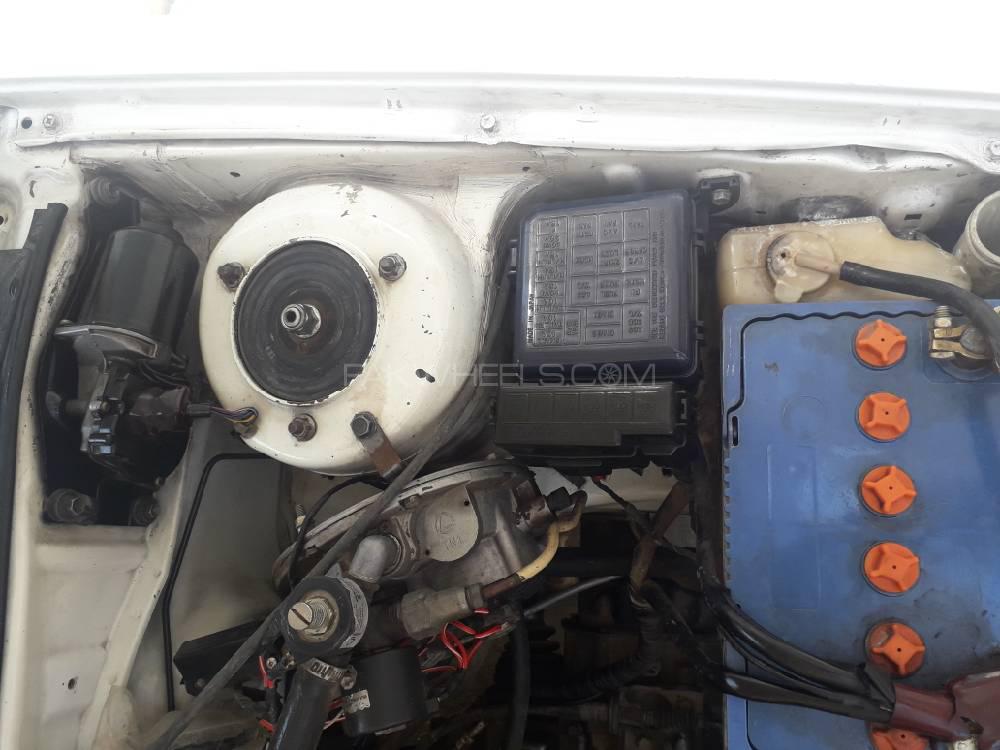 Suzuki Baleno 2004 for Sale in Peshawar Suzuki Baleno 2004 for Sale in Peshawar Image-17