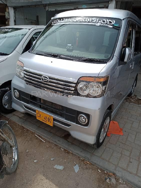 Daihatsu Atrai Wagon 2013 for Sale in Karachi Image-1