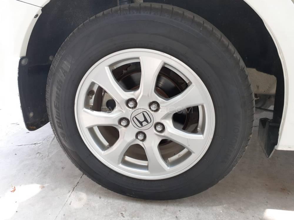 Honda Civic 2013 for Sale in Lahore Honda Civic 2013 for Sale in Lahore Image-8