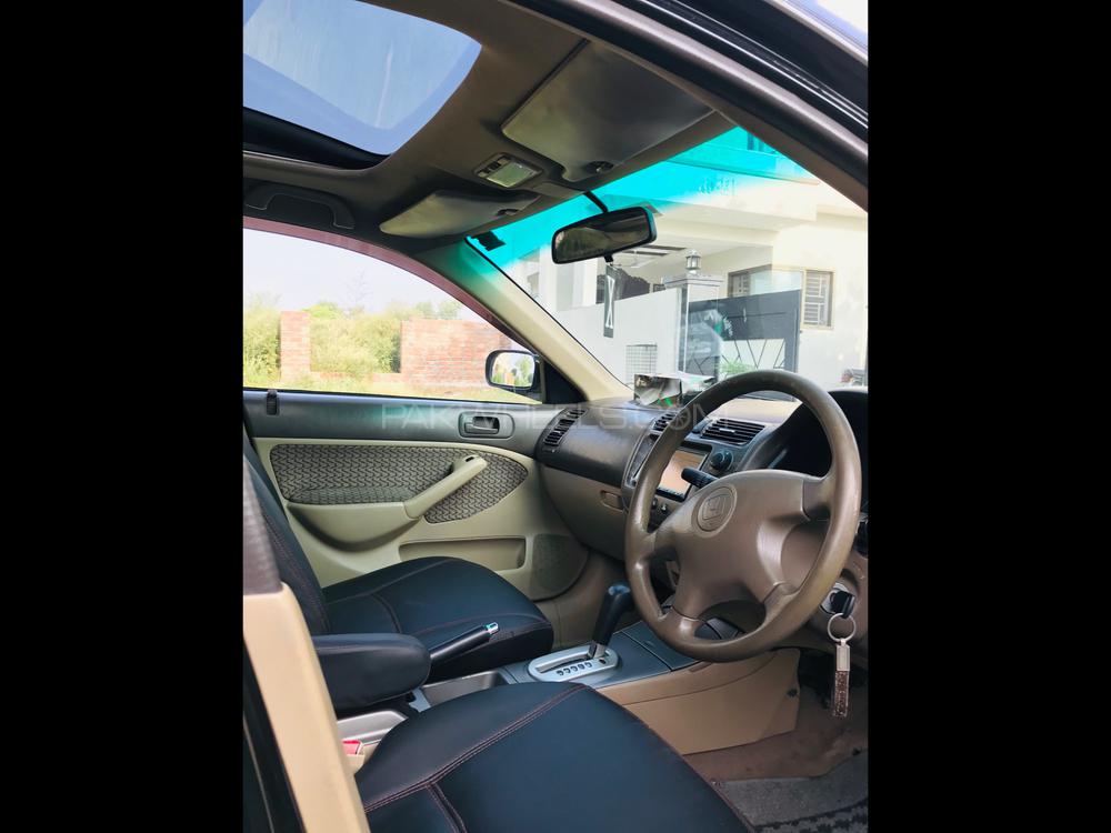 Honda Civic 2005 for Sale in Gujranwala Honda Civic 2005 for Sale in Gujranwala Image-5