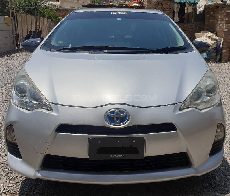 Toyota Aqua 2013 for Sale in Peshawar Image-1