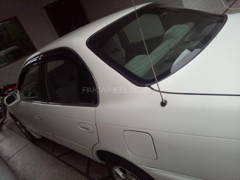 Toyota Corolla 2001 for Sale in Lahore Image-1