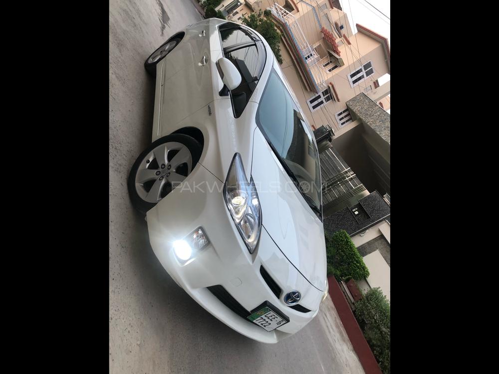 Toyota Prius 2011 for Sale in Faisalabad Image-1