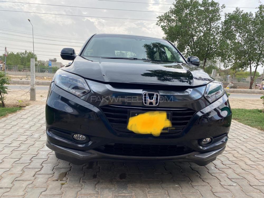 Honda Vezel 2014 for Sale in Lahore Honda Vezel 2014 for Sale in Lahore Image-3
