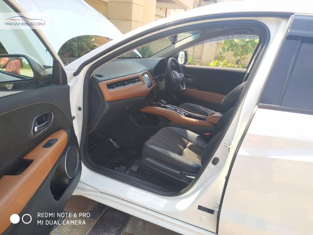 Honda Vezel 2016 for Sale in Islamabad Honda Vezel 2016 for Sale in Islamabad Image-15