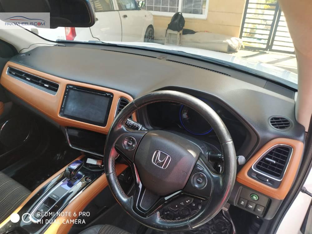 Honda Vezel 2016 for Sale in Islamabad Honda Vezel 2016 for Sale in Islamabad Image-18