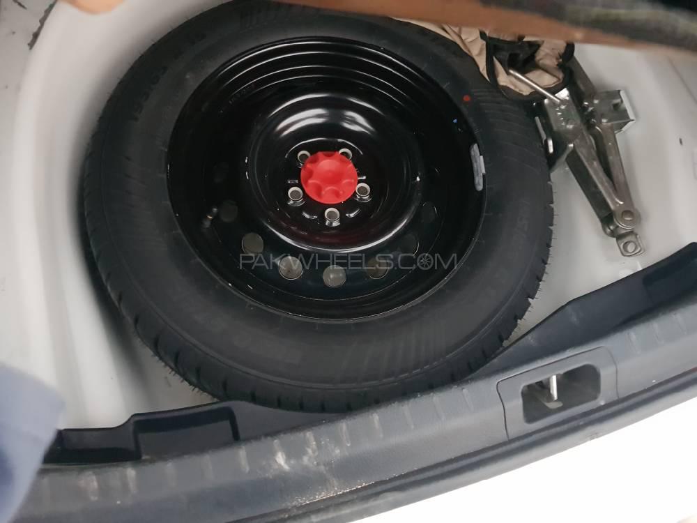 Toyota Corolla 2017 for Sale in Peshawar Toyota Corolla 2017 for Sale in Peshawar Image-12