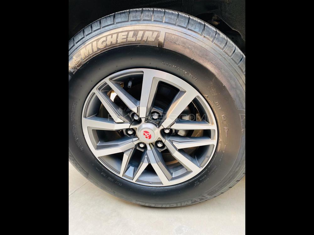 Toyota Prado 2013 for Sale in Faisalabad Toyota Prado 2013 for Sale in Faisalabad Image-3