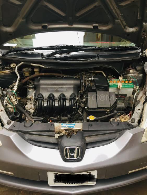 Honda City 2004 for Sale in Peshawar Honda City 2004 for Sale in Peshawar Image-4