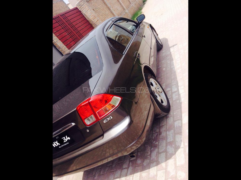 Honda Civic 2005 for Sale in Peshawar Honda Civic 2005 for Sale in Peshawar Image-5