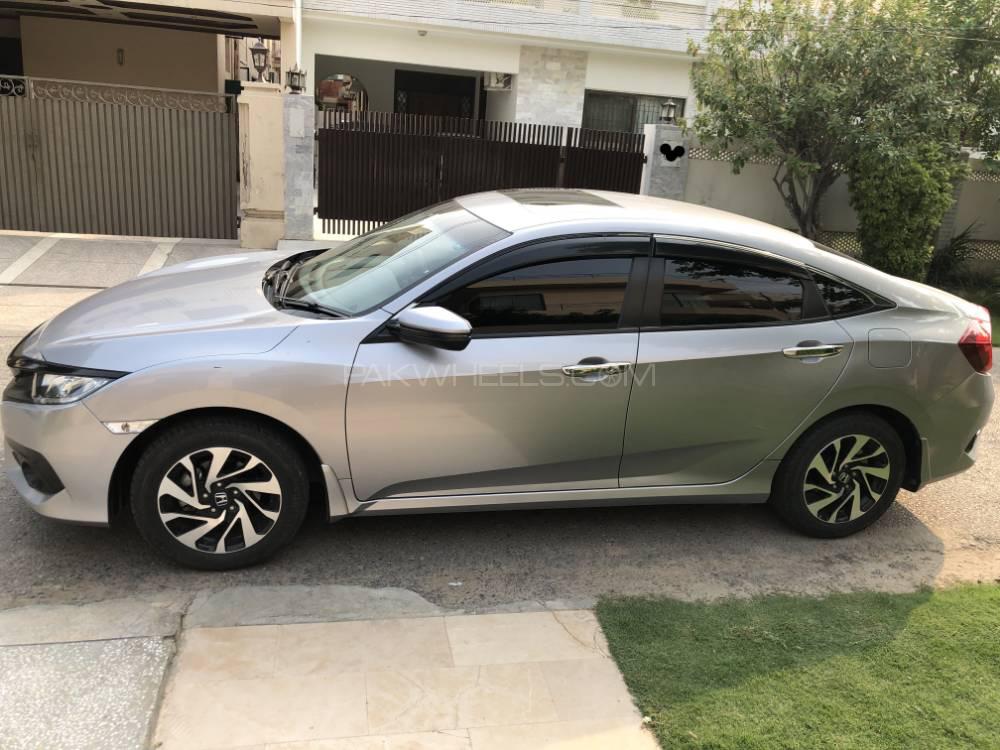 Honda Civic 2017 for Sale in Lahore Honda Civic 2017 for Sale in Lahore Image-3
