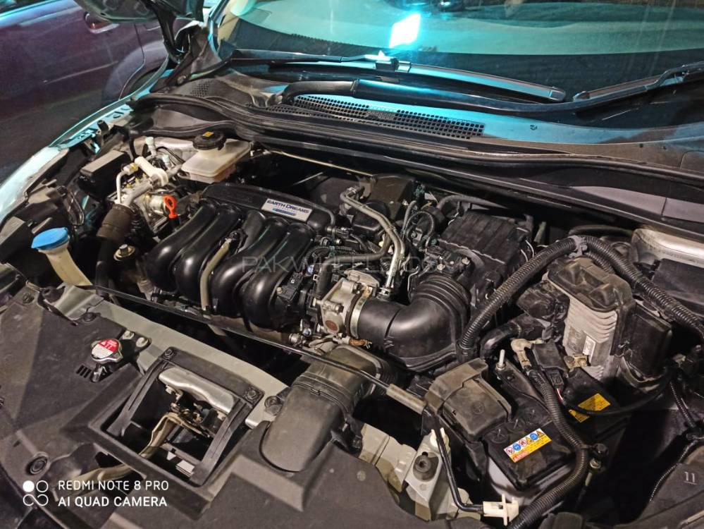 Honda Vezel 2014 for Sale in Islamabad Honda Vezel 2014 for Sale in Islamabad Image-15