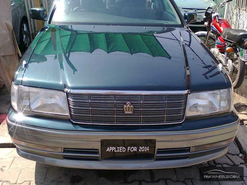 Toyota Crown 1999 for Sale in Lahore Image-1
