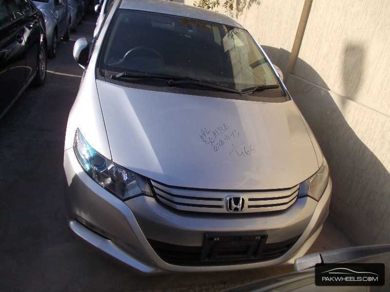 Honda Insight 2010 for Sale in Karachi Image-1