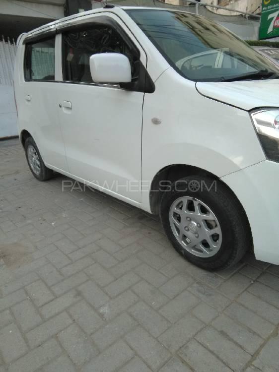 سوزوکی ویگن آر 2018 for Sale in کراچی سوزوکی ویگن آر 2018 for Sale in کراچی Image-3