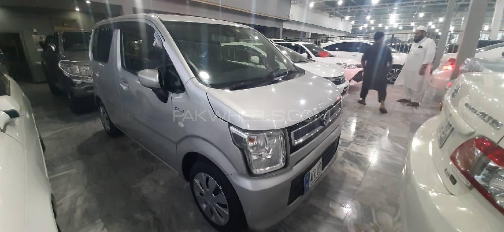 Suzuki Wagon R 2018 for Sale in Peshawar Image-1