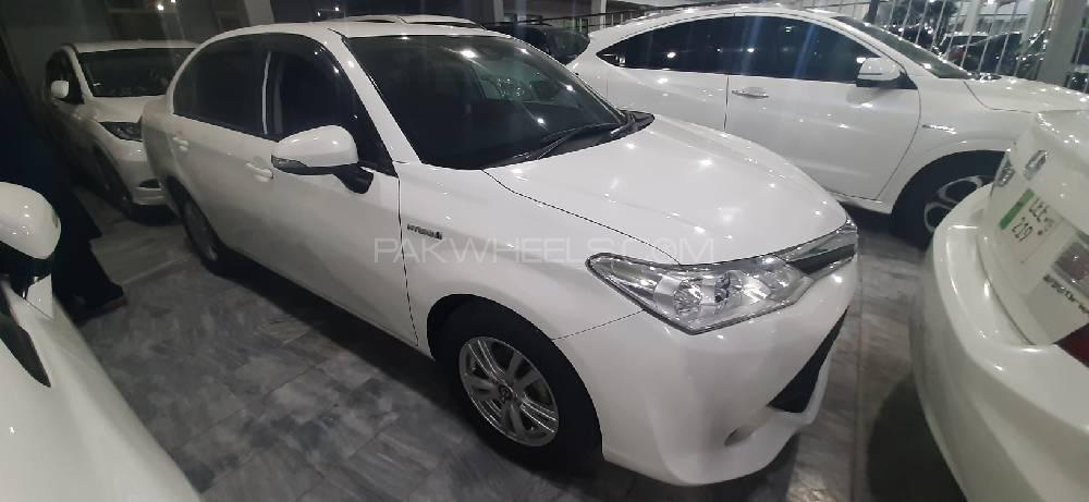 Toyota Corolla Axio 2016 for Sale in Peshawar Toyota Corolla Axio 2016 for Sale in Peshawar Image-8