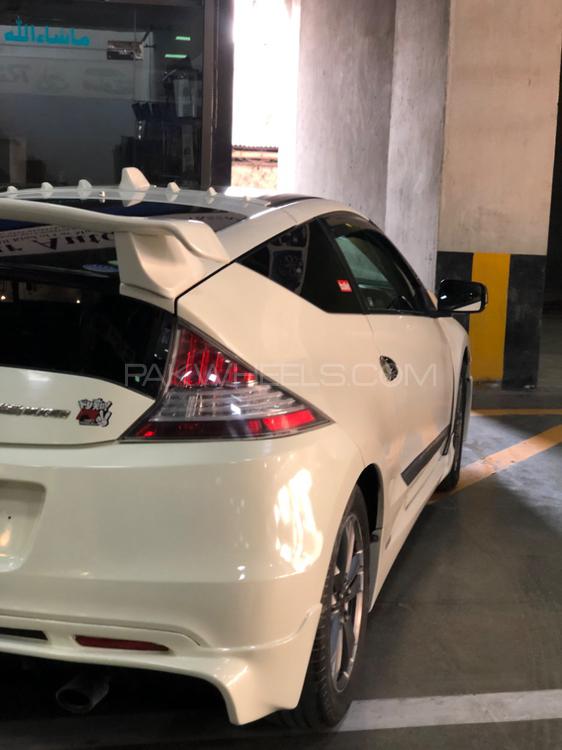 Honda CR-Z - 2011  Honda CR-Z - 2011  Image-5