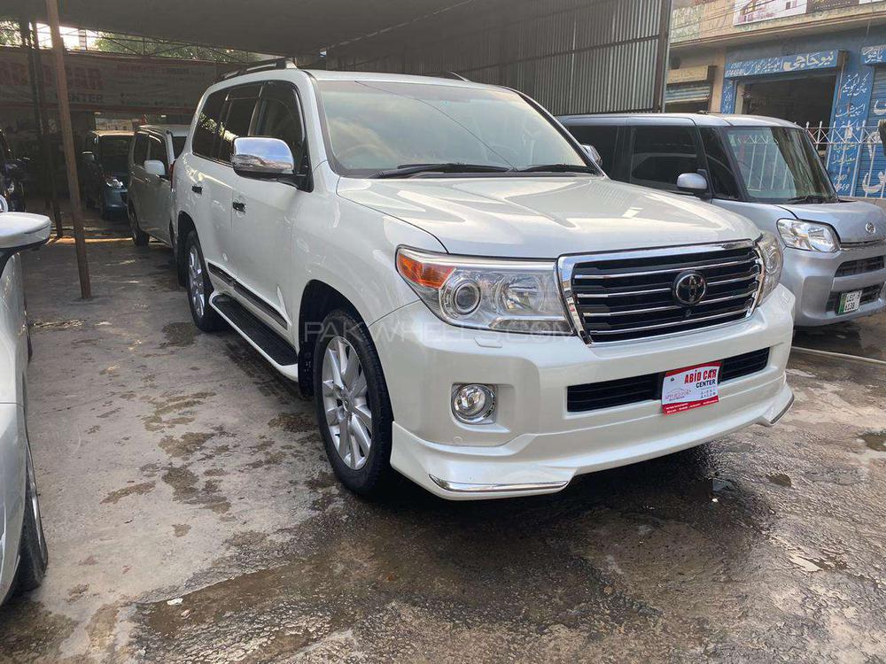 Toyota Land Cruiser 2014 for Sale in Gujranwala Toyota Land Cruiser 2014 for Sale in Gujranwala Image-8