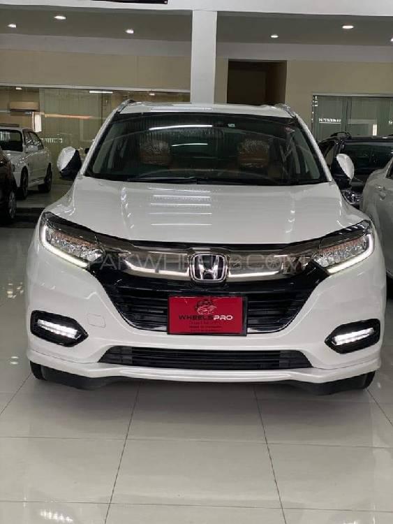 Honda Vezel 2018 for Sale in Peshawar Image-1