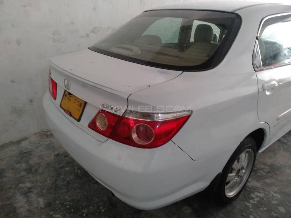 Honda City 2006 for Sale in Bahawalpur Honda City 2006 for Sale in Bahawalpur Image-4