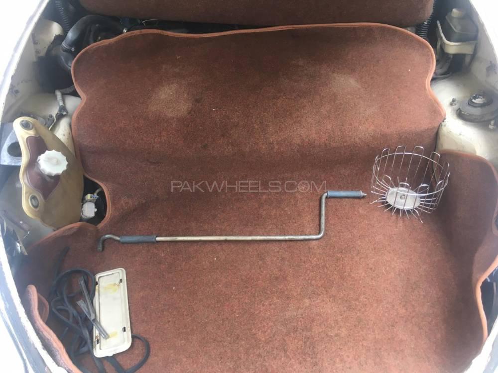 Volkswagen Beetle 1971 for Sale in Peshawar Volkswagen Beetle 1971 for Sale in Peshawar Image-3