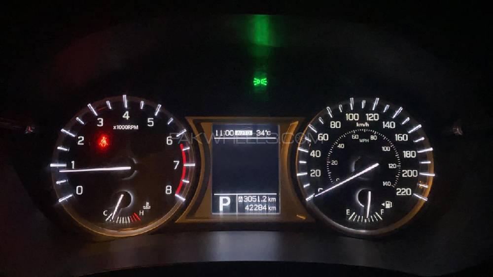 Suzuki Vitara 2018 for Sale in Lahore Suzuki Vitara 2018 for Sale in Lahore Image-5