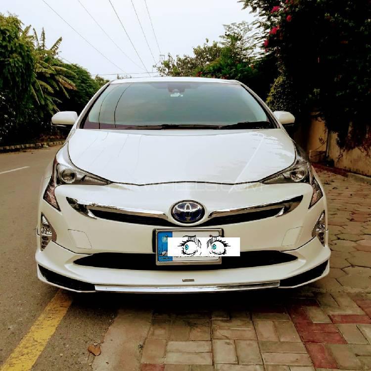 Toyota Prius 2016 for Sale in Islamabad Image-1