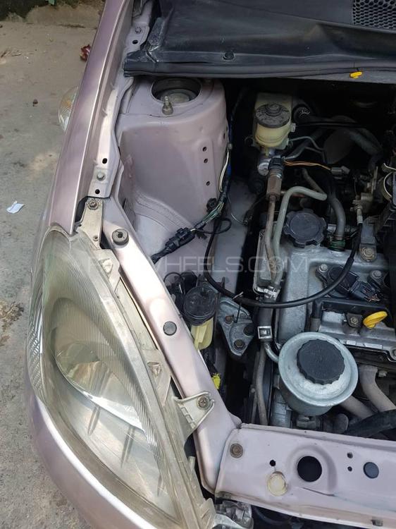 Toyota Vitz 2001 for Sale in Peshawar Toyota Vitz 2001 for Sale in Peshawar Image-9
