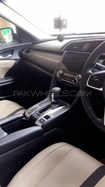 Honda Civic 2019 for Sale in Lahore Honda Civic 2019 for Sale in Lahore Image-9