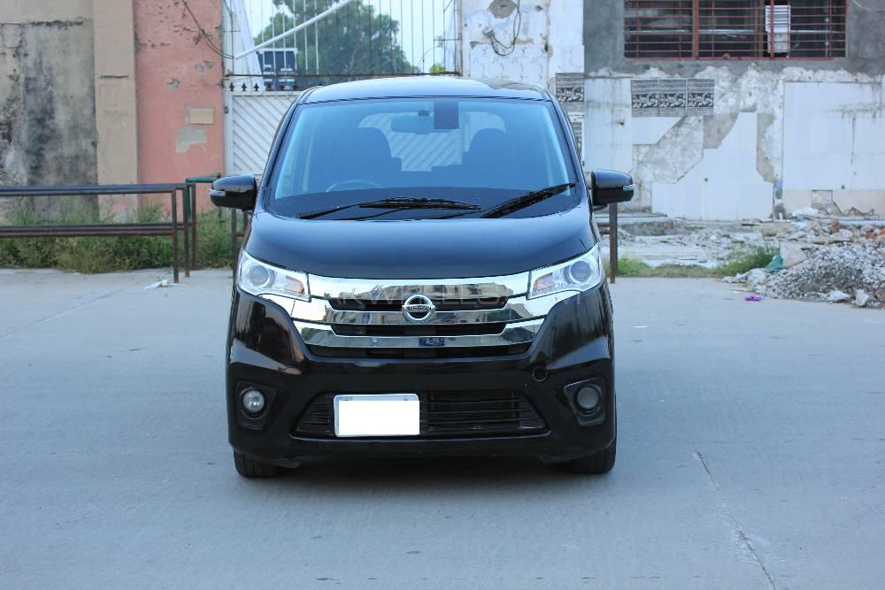 Nissan Dayz Highway Star 2015 for Sale in Islamabad Nissan Dayz Highway Star 2015 for Sale in Islamabad Image-2