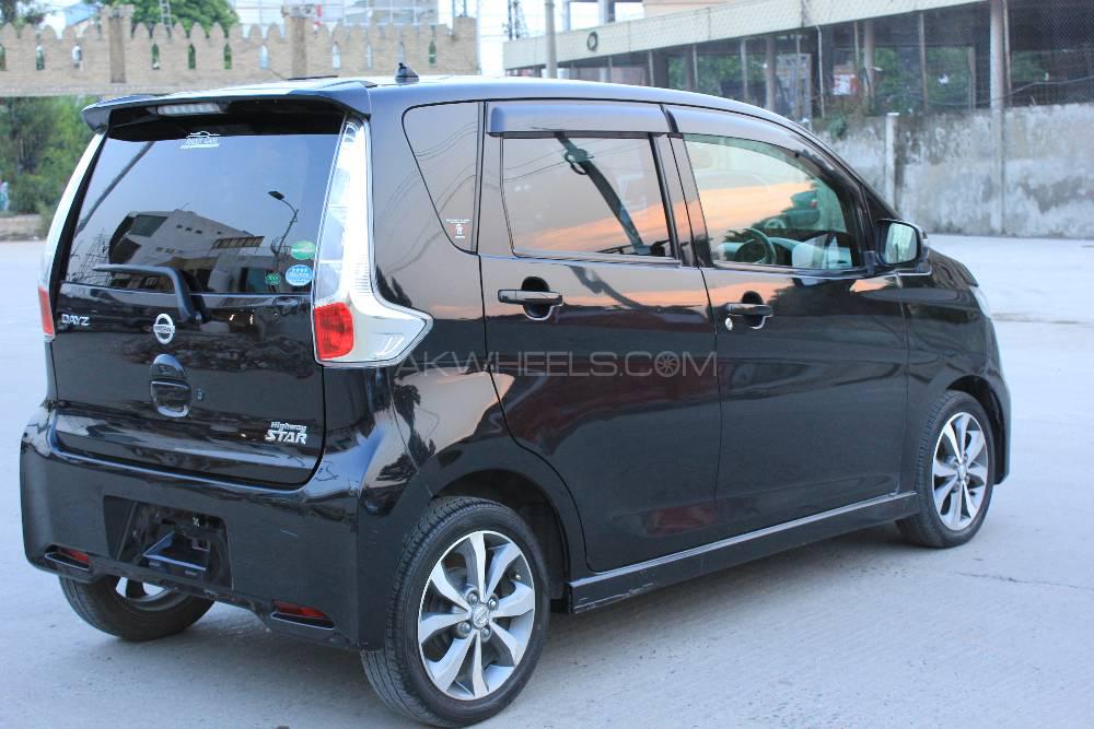 Nissan Dayz Highway Star 2015 for Sale in Islamabad Nissan Dayz Highway Star 2015 for Sale in Islamabad Image-8