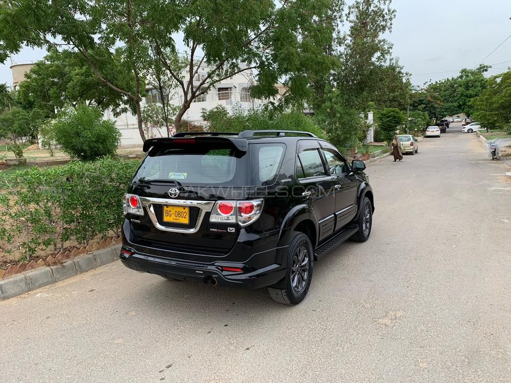 Toyota Fortuner 2016 for Sale in Karachi Toyota Fortuner 2016 for Sale in Karachi Image-5
