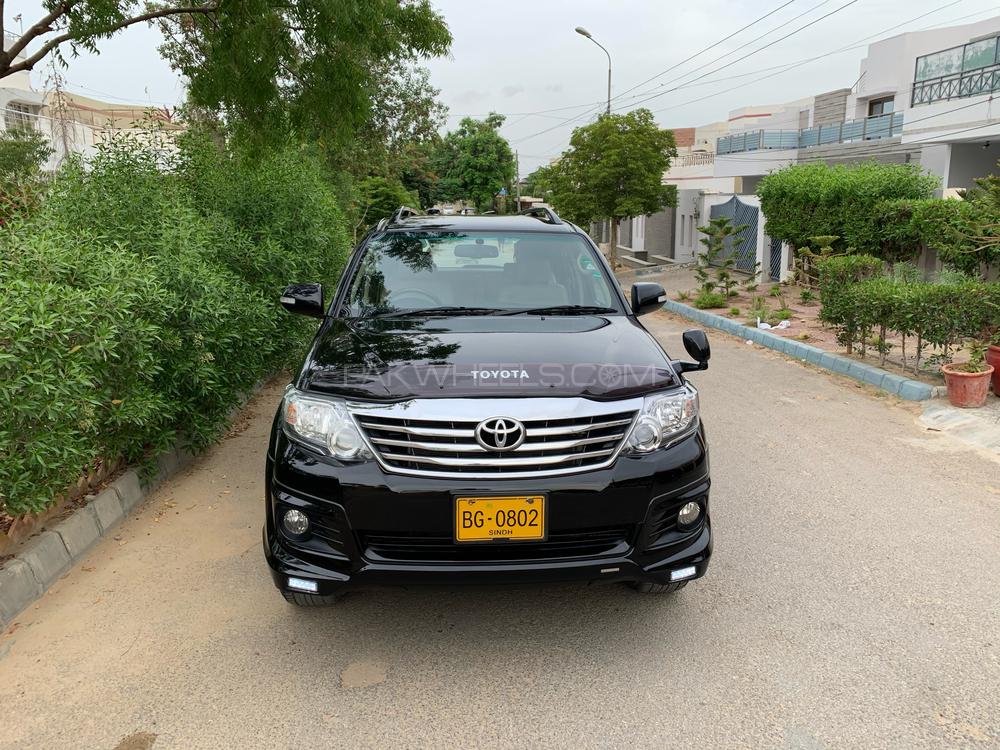 Toyota Fortuner 2016 for Sale in Karachi Toyota Fortuner 2016 for Sale in Karachi Image-10