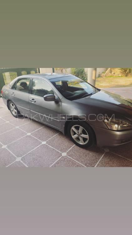 Honda Accord 2005 for Sale in Lahore Image-1