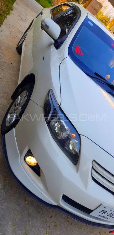 Toyota Corolla - 2009  Toyota Corolla - 2009  Image-2