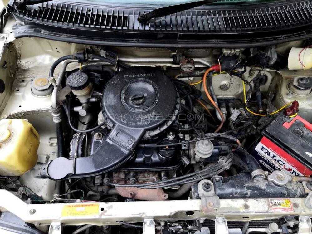 Daihatsu Cuore 2010 for Sale in Lahore Daihatsu Cuore 2010 for Sale in Lahore Image-5
