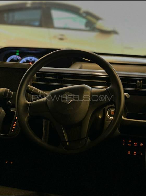 سوزوکی ویگن آر 2018 for Sale in پشاور سوزوکی ویگن آر 2018 for Sale in پشاور Image-9