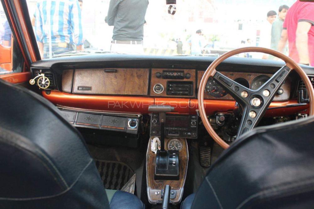 Toyota Corolla - 1974  Toyota Corolla - 1974  Image-7