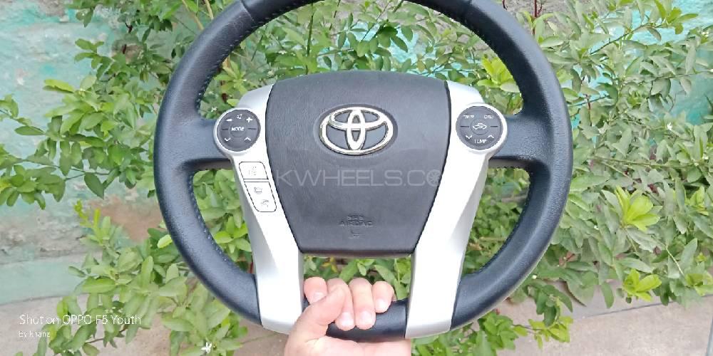 Toyota prius steering Image-1