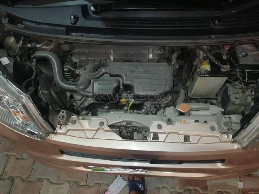 Daihatsu Move 2015 for Sale in Lahore Daihatsu Move 2015 for Sale in Lahore Image-7