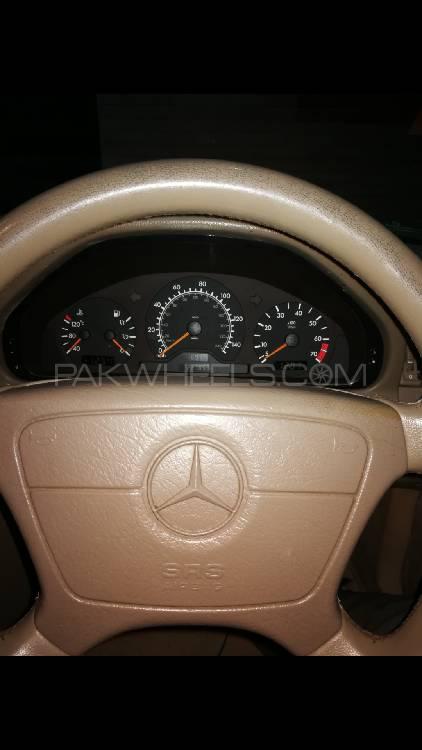 مرسڈیز بینز سی کلاس 1997 for Sale in پشاور مرسڈیز بینز سی کلاس 1997 for Sale in پشاور Image-6