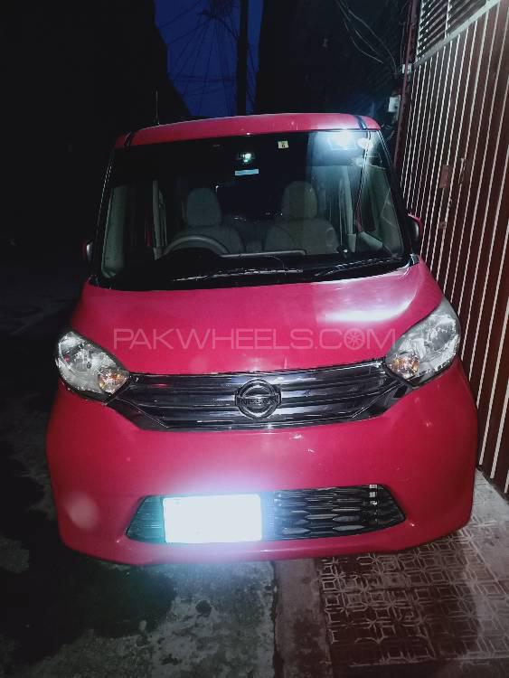 Nissan Dayz Highway Star 2018 for Sale in Faisalabad Image-1