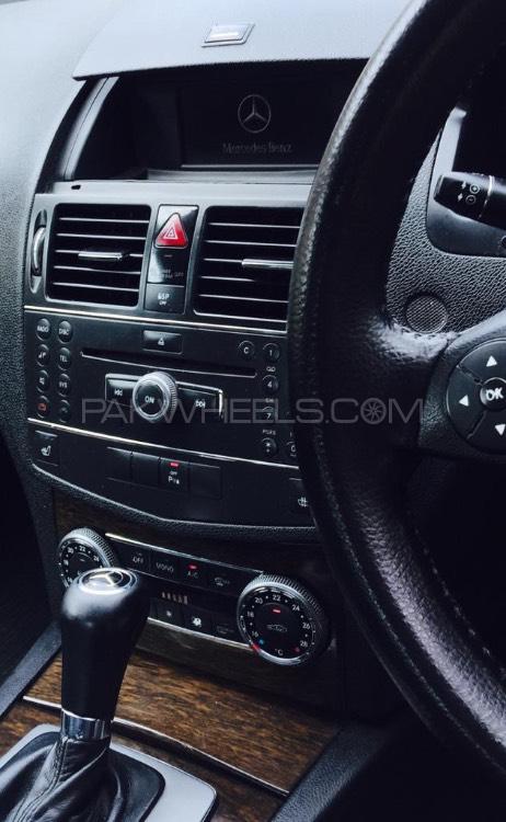 Mercedes Benz C Class 2008 for Sale in Gujrat Mercedes Benz C Class 2008 for Sale in Gujrat Image-18