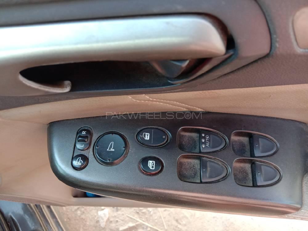 Honda Civic 2007 for Sale in Multan Honda Civic 2007 for Sale in Multan Image-5