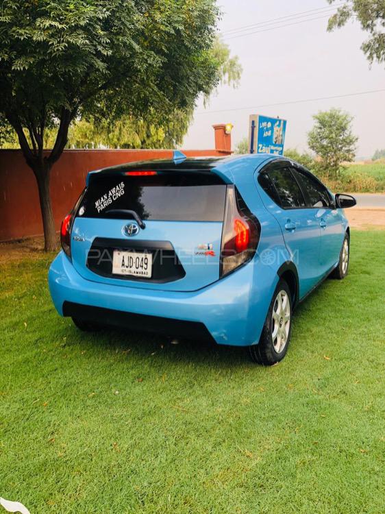 Toyota Aqua 2015 for Sale in Gojra Toyota Aqua 2015 for Sale in Gojra Image-2